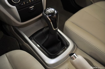 2014款逸动1.6L手动尊贵型