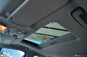 2015款捷豹XF 2.0T Sportbrake 豪华版