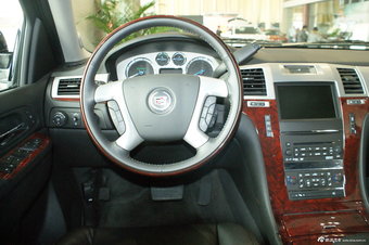 2010款凯雷德Escalade