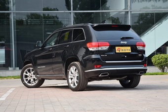 2016款大切诺基3.6L自动旗舰尊耀版