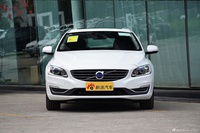 2017款沃尔沃V60  2.0T自动 T5 智逸版