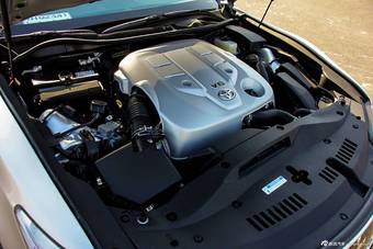 2015款皇冠2.5L自动尊享版到店实拍