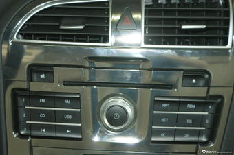 2012款中华V5 1.6L手动豪华型