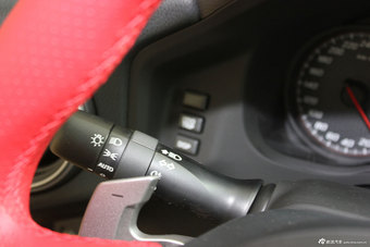 2013款丰田86 2.0L豪华自动版