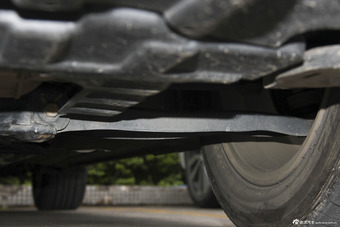 2013款朗动1.6L自动尊贵型