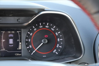 2016款艾瑞泽5 1.5L手动领臻版