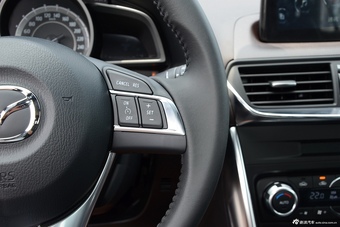 2016款马自达CX-4 2.5L自动四驱蓝天激情版