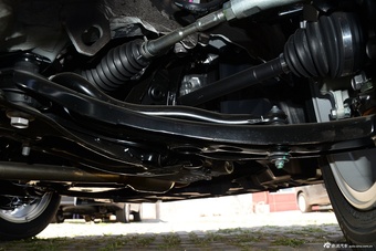 2016款YARiS L致炫1.5L自动劲速天窗版