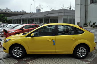 2013款福克斯两厢经典