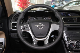 2014款福美来M5 1.6L手动精英型