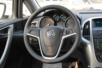 2013款英朗XT 到店实拍