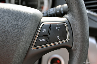 2014款奔腾B90到店实拍