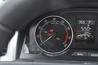 2016款昕动1.6L自动创行版