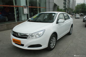 2012款速锐1.5L手动豪华型图片