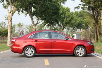 奇瑞艾瑞泽实拍图-外观