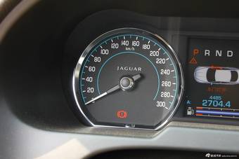 2014款捷豹XF 2.0T 风华版到店实拍