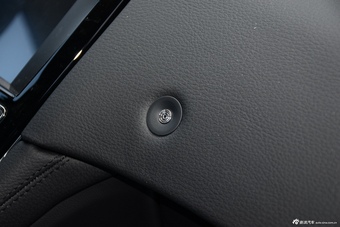 2016款捷豹XJL 2.0T自动两驱典雅商务版