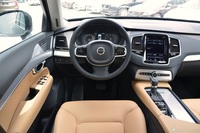 2016款沃尔沃XC90升级版 2.0T自动 T6智逸版