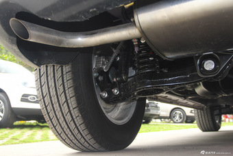 2015款众泰T600 1.5T手动豪华型