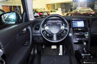 2013款英菲尼迪FX实拍