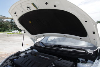 2013款长安致尚XT