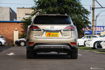 2013款雷克萨斯RX270豪华版