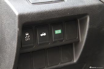 2013款天籁实拍图