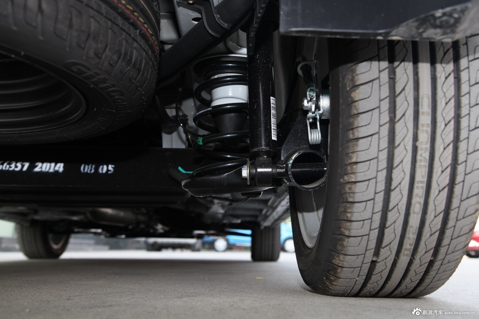 2014款宝骏730 1.5L手动舒适型