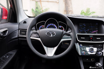 2013款东南V6菱仕高清实拍