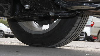 2015款中华V3 1.5L手动舒适型