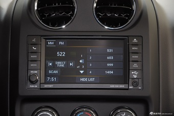 2014款自由客2.0L运动增强版