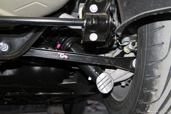 2013款东风雪铁龙C5到店实拍