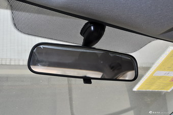 2014款瑞纳1.4L手动时尚型 迎春黄