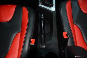 2015上海车展：瑞风S2