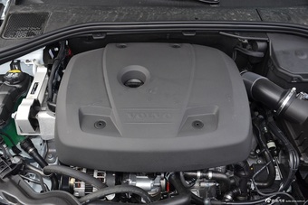 2017款沃尔沃V60  2.0T自动 T5 智逸版