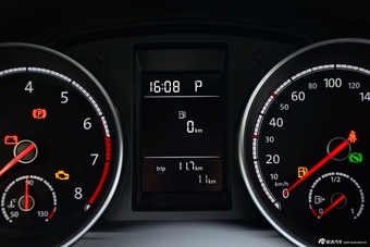 2016款尚酷1.4T自动Club版