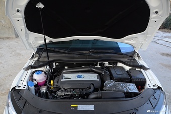 2016款CC 1.8T自动豪华型