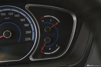 2015款海马S7 1.8T自动改款纵驰型