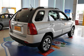 2013款狮跑2.0L GLS手动两驱版