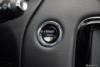 2015款捷豹XJL2.0T两驱典雅商务80周年典藏版