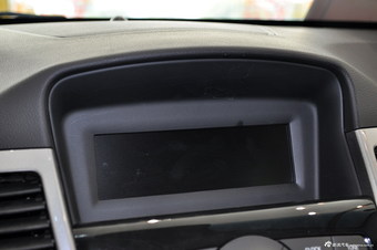 2013款科鲁兹掀背1.6L手动豪华版