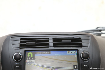 2014款众泰云100纯电动舒适型