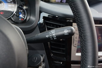 2016款中兴威虎TUV 2.5T手动澳洲版柴油四驱豪华型