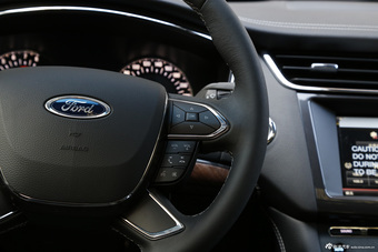 2015款金牛座2.0T自动至尊型