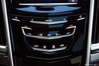 2015款凯迪拉克SRX 3.0L自动舒适型