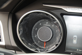 2015款猎豹CS10 2.0T手动至尊版