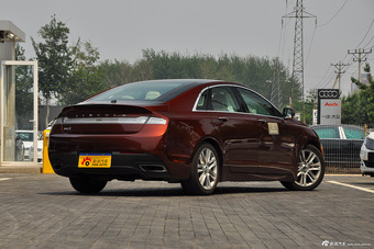 2014款林肯MKZ 2.0T自动尊雅版
