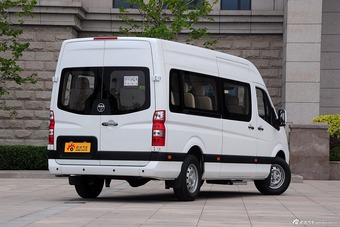 2015款图雅诺2.8T长轴商务版