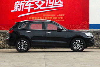 2015款众泰T600 2.0T手动尊贵型