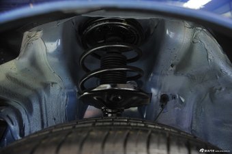 2014款飞腾C5 1.5T自动两驱豪华型